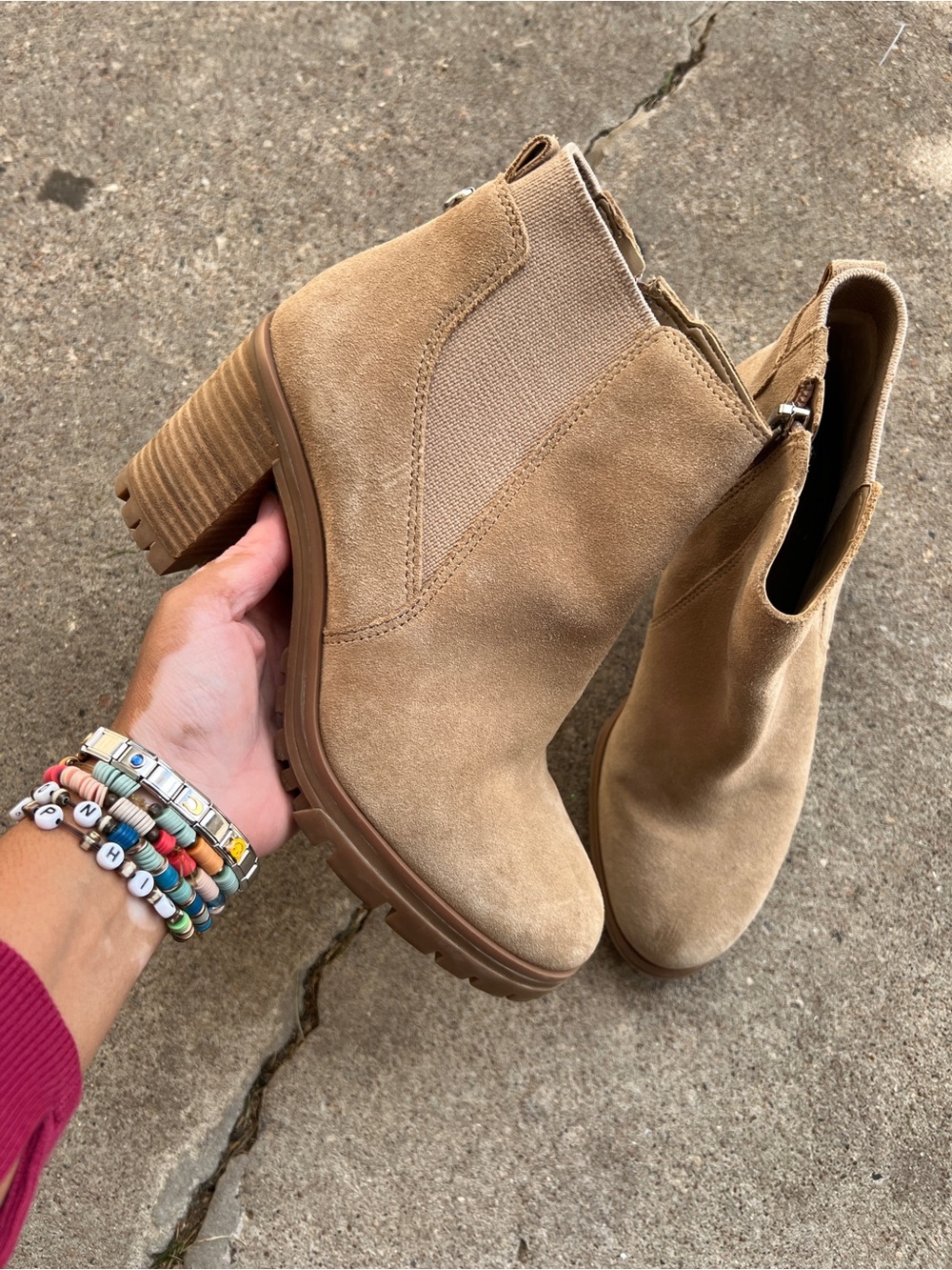 Vince Camuto tank high chunky heel ankle boots size 7.5